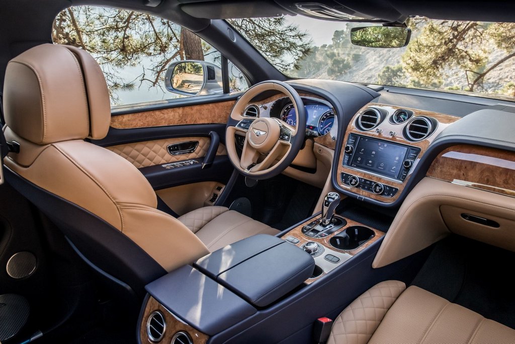 Revisión de lujo crossover Bentley Bentayga