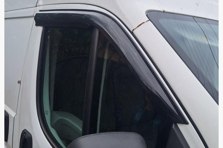 Citroen Jumper 2007-2025 Deflectores de Ventana (2 uds., Sunplex) Foto 8
