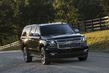 Descripción general de gran tamaño de una camioneta Chevrolet Suburban foto 1