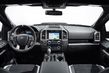 Revisión de camioneta Ford F-150 Raptor de tamaño completo foto 12