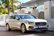 Revisión de la camioneta de tamaño completo Volvo V90 foto 1