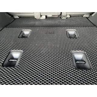 Alfombrilla de maletero 2 uds (EVA, 7 plazas, Negro) Toyota Land Cruiser 200 2007-2021 foto 3