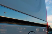 Fiat Doblo II 2010-2022 Moldura ancha de acero inoxidable para puerta corredera (2 uds.) foto 7