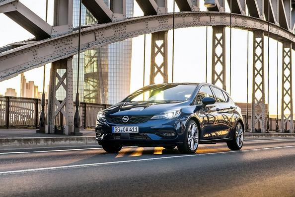 El panorama del modelo Opel Astra Hatchback