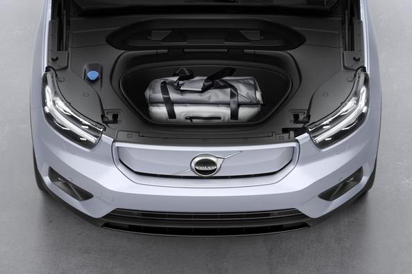 Hervidor polnoprivodniy crossover Volvo XC40 Recharge Foto 11