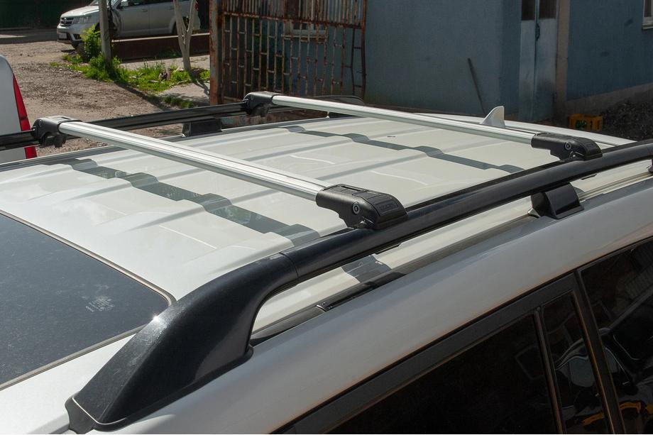 Jeep Grand Cherokee WK 2004-2010 Barras de techo para rieles con llave 2008-2015 (2 uds) Foto 1