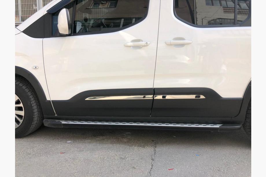 Peugeot Partner/Rifter 2019- Cubiertas de Molduras de Puerta en Acero Inoxidable OmsaLine - Acero Inoxidable Italiano Foto 2