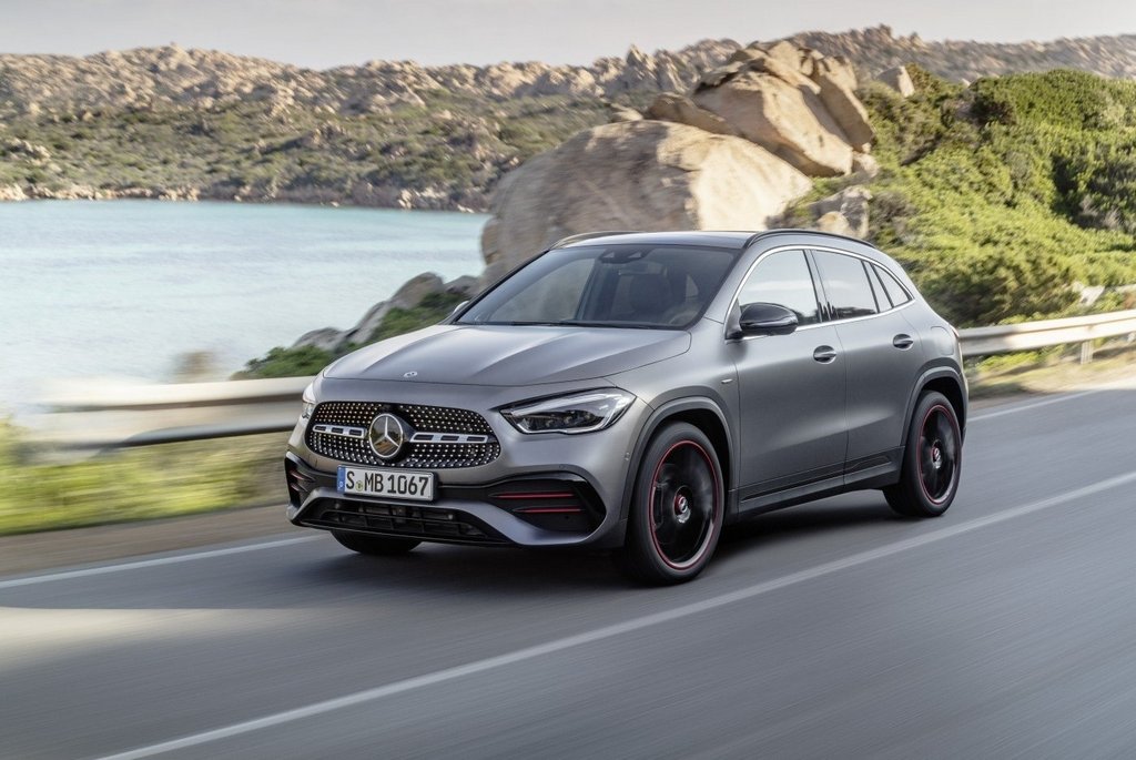 Revisión de primas del suv compacto de Mercedes-Benz GLA-Class