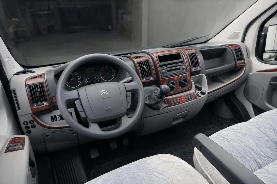 Peugeot Boxer 2006-2025 Cubiertas de tablero (2006-2014) Image