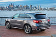 Crossover premium de tamaño mediano Acura MDX foto 2