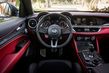 La primera generación del suv compacto de Alfa Romeo Stelvio foto 13