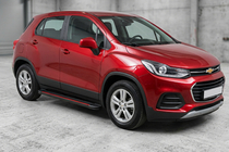 Chevrolet Trax 2012-2023 Estribos Laterales Maya Red (2 uds., Aluminio) foto 1