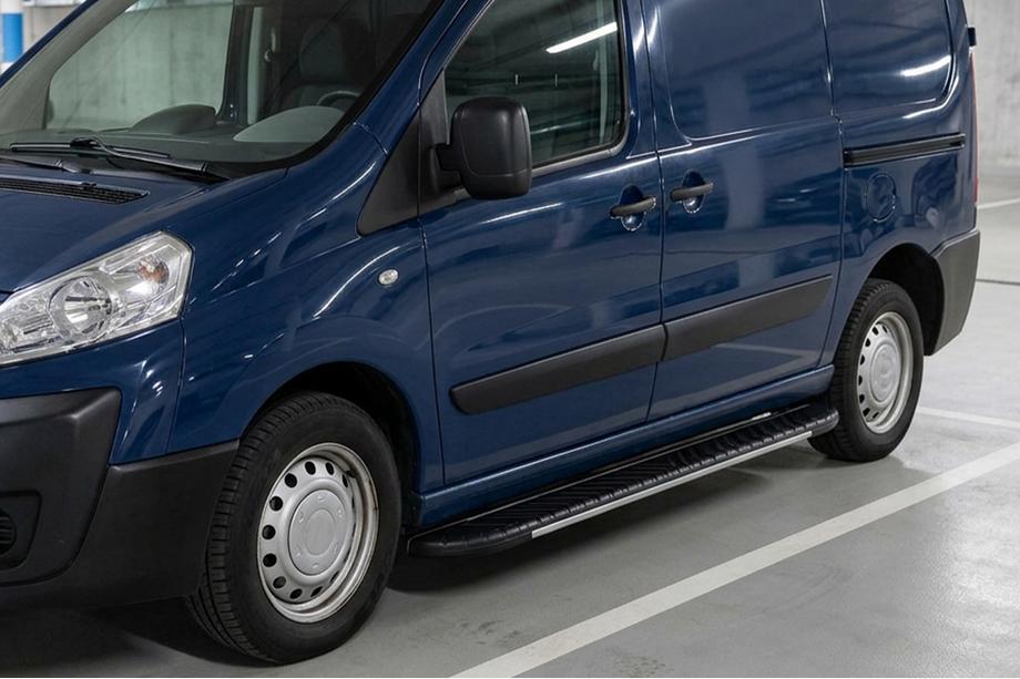 Fiat Scudo 2007-2015 Estribos Laterales Bosphorus Grey (2 uds., Aluminio) Image