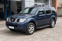 Nissan Pathfinder R51 2005-2014 Estribos laterales Bosphorus Grey (2 uds., aluminio) foto 1