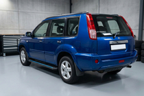 Nissan X-trail T30 2002-2007 Estribos Laterales Maya Blue (2 uds., Aluminio) foto 1