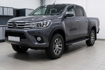 Toyota Hilux 2015- Estribos laterales Bosphorus Grey (2 uds., aluminio) foto 1