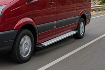 Volkswagen Crafter 2016- Estribos Laterales Maya V2 (2 uds., Aluminio) Batalla Media foto 1