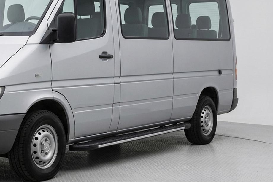 Volkswagen LT 1995-2006 Estribos laterales Bosphorus Grey (2 uds., aluminio) Image