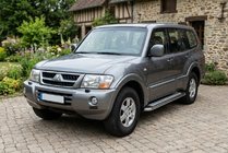 Mitsubishi Pajero Wagon III 1999-2006 Estribos Laterales Maydos V2 (2 uds., Aluminio y Acero Inoxidable) foto 1