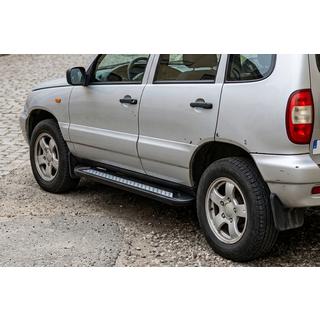 Estribos Laterales New Vision Black (2 uds., Aluminio) Chevrolet Niva 1998-2020 foto 1