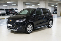 Chevrolet Trax 2012-2023 Estribos Laterales New Vision Black (2 uds., Aluminio) foto 1
