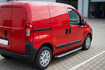 Citroen Nemo 2007-2017 Estribos Laterales BlackLine (2 uds., Aluminio) foto 1