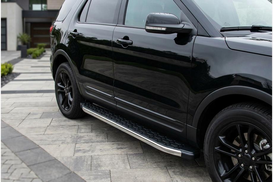 Ford Explorer 2011-2019 Estribos Laterales BlackLine (2 uds., Aluminio) Image