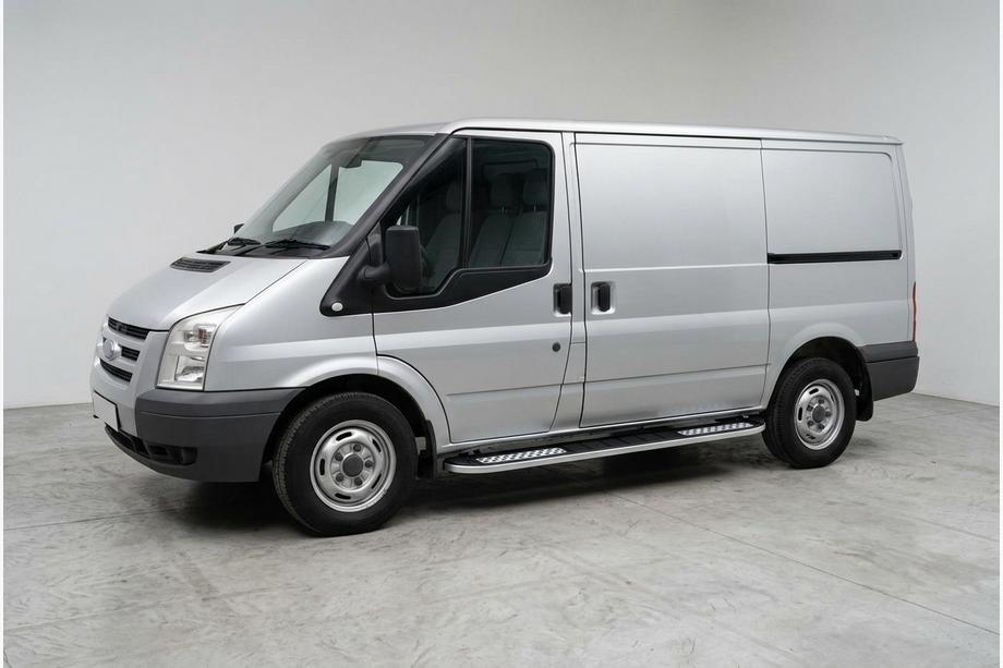Ford Transit 2000–2014 Estribos Laterales Tayga V2 (2 uds., Aluminio) Image