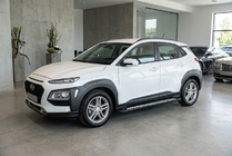Hyundai Kona 2017-2023 Estribos Laterales New Vision Black (2 uds., Aluminio) foto 1