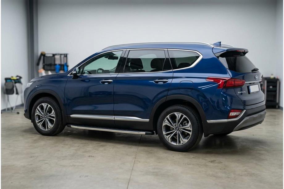 Hyundai Santa Fe 4 2018-2023 Estribos Laterales BlackLine (2 uds., Aluminio) Image