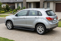 Mitsubishi ASX 2010-2023 Estribos Laterales Tayga Black (2 uds., Aluminio) foto 1