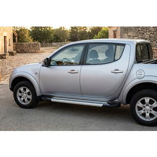 Estribos Laterales New Vision Grey (2 uds., Aluminio) Mitsubishi L200 2015-2024 foto 1