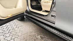 Nissan Patrol Y62 2010-2024 Estribos Laterales New Vision Grey (2 uds., Aluminio) foto 3