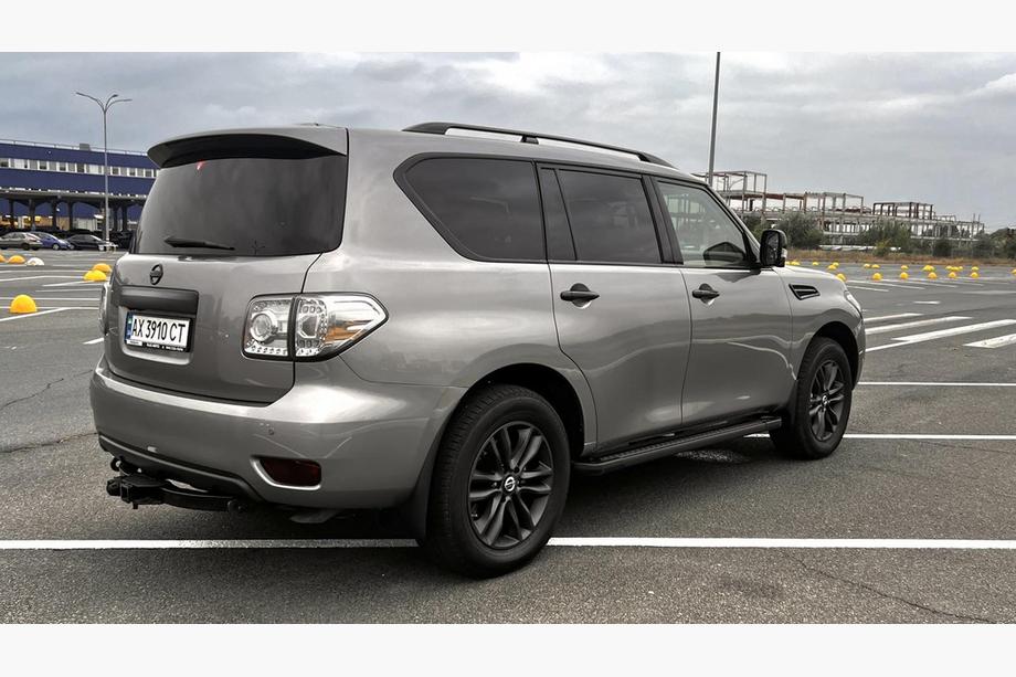Nissan Patrol Y62 2010-2024 Estribos Laterales New Vision Grey (2 uds., Aluminio) Foto 5