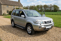 Nissan X-trail T30 2002-2007 Estribos Laterales RedLine V1 (2 uds., aluminio) foto 1