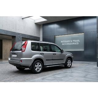 Estribos Laterales New Vision Black (2 uds., Aluminio) Nissan X-trail T30 2002-2007 foto 1