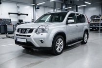 Nissan X-trail T31 2007-2014 Estribos Laterales BlackLine (2 uds., Aluminio) foto 1