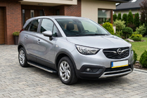 Opel Crossland X 2017-2024 Estribos Laterales BlackLine (2 uds., Aluminio) foto 1