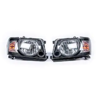 Faros Delanteros Safari Black (2004-2008, 2uds) Nissan Patrol Y61 1997-2011 foto 2