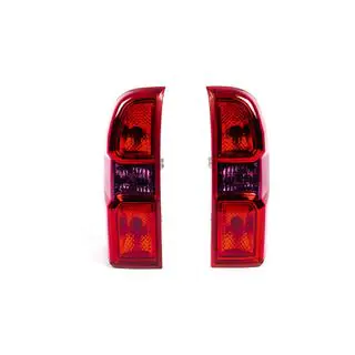 Pilotos traseros RED (2004-2008, 2 uds) Nissan Patrol Y61 1997-2011 foto 3
