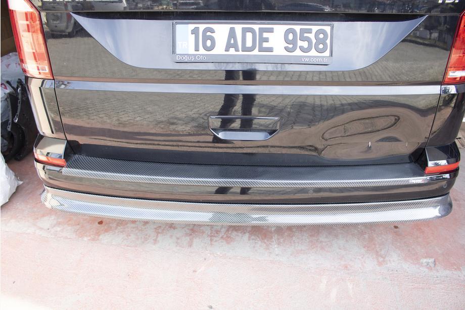 Volkswagen T6 2015-2024 Cubierta de parachoques trasero EuroCap efecto carbono (ABS) Foto 8