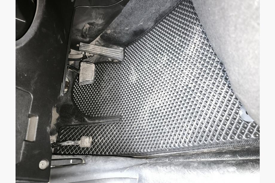 Hyundai Sonata YF 2010-2014 Alfombrillas EVA V1 (negras) Image