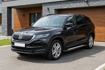 Skoda Kodiaq 2016-2023 Estribos Laterales New Vision Black (2 uds., Aluminio) foto 1