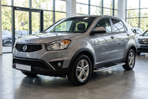 SsangYong Korando 2010-2019 Estribos Laterales Tayga V2 (2 uds., Aluminio) foto 1