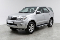 Toyota Fortuner 2006-2015 Estribos Line (2 uds., Aluminio) foto 1