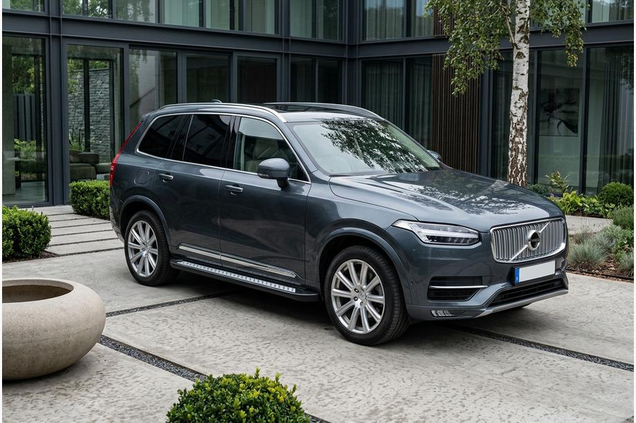 Volvo XC90 2015- Estribos Laterales New Vision Black (2 uds., Aluminio) Foto 1