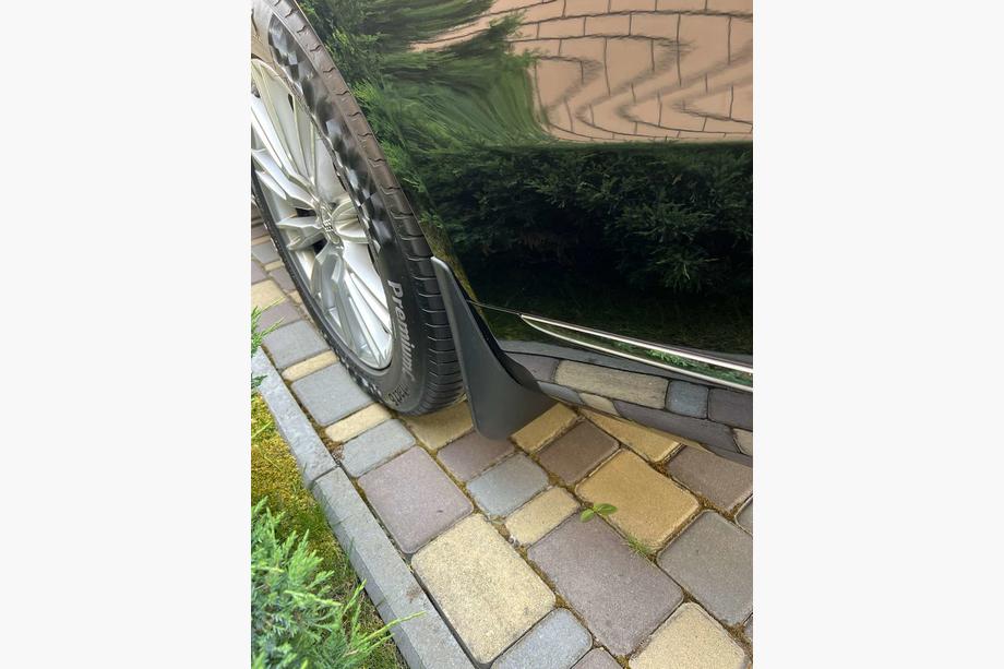 Audi A8 2010-2018 Guardabarros originales Premium A8/A8L (4 uds) Image