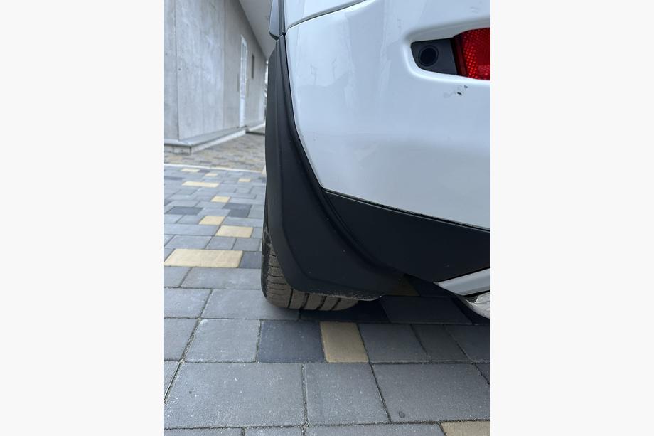 Range Rover Evoque 2012-2018 Guardabarros originales Premium Dynamic (4 uds) Image