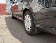 Peugeot 206 1998-2024 Guardabarros Premium (4 uds) foto 4