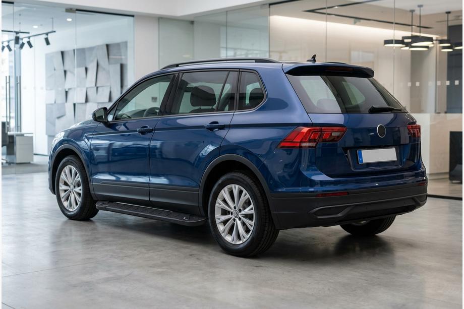 Volkswagen Tiguan 2016-2023 Estribos Laterales RedLine Black (2 uds., Aluminio) Image
